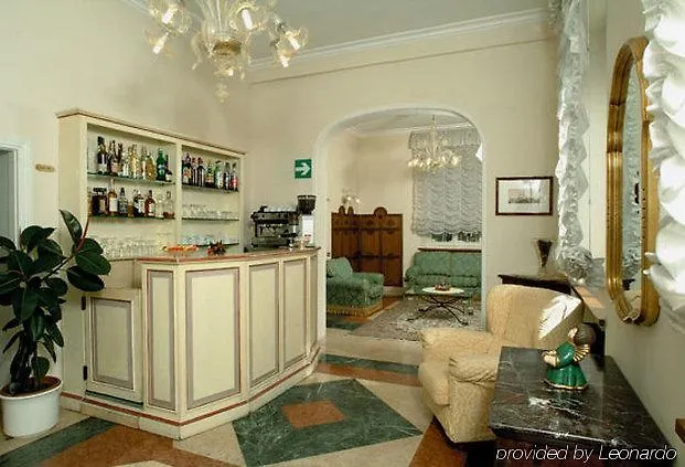 La Villa Siena 3*,  Italy